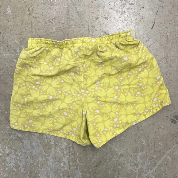 Patagonia Shorts Womens Medium Yellow Floral Barely Baggies 57058 No Liner AOP - Picture 2 of 16